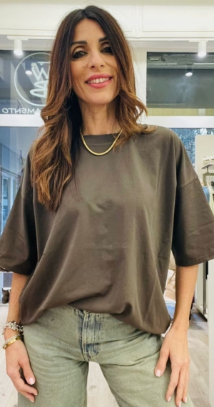 KIKISIX T-SHIRT OVER