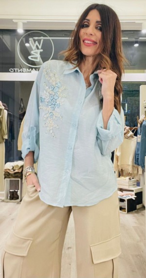 YUO DECIDE CAMICIA MUSSOLA RICAMO LATERALE